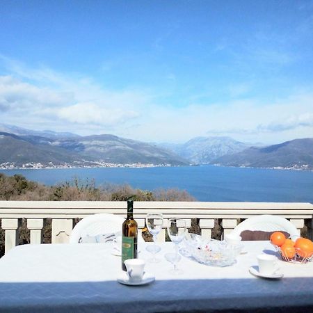 Apartments Vidikovac Tivat Kültér fotó